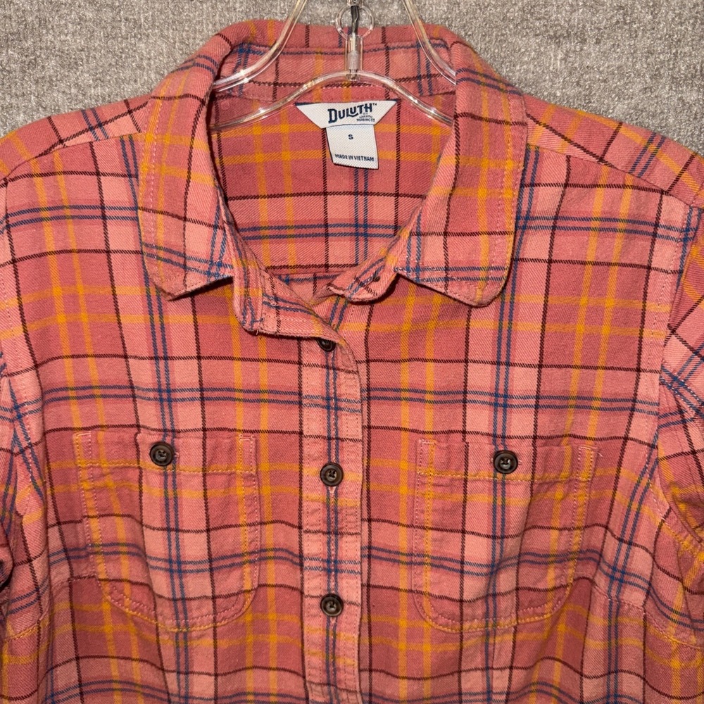 Duluth Trading Cotton Flannel Shirt Women S Pink Peach Plaid Button Up Pockets